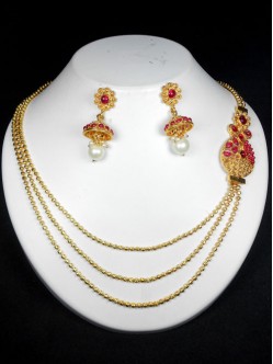Exclusive Polki Set